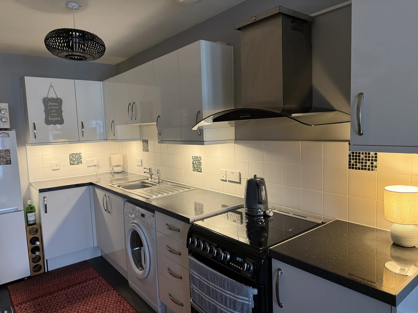 Kitchen Under-Unit Lighting in Dunvant